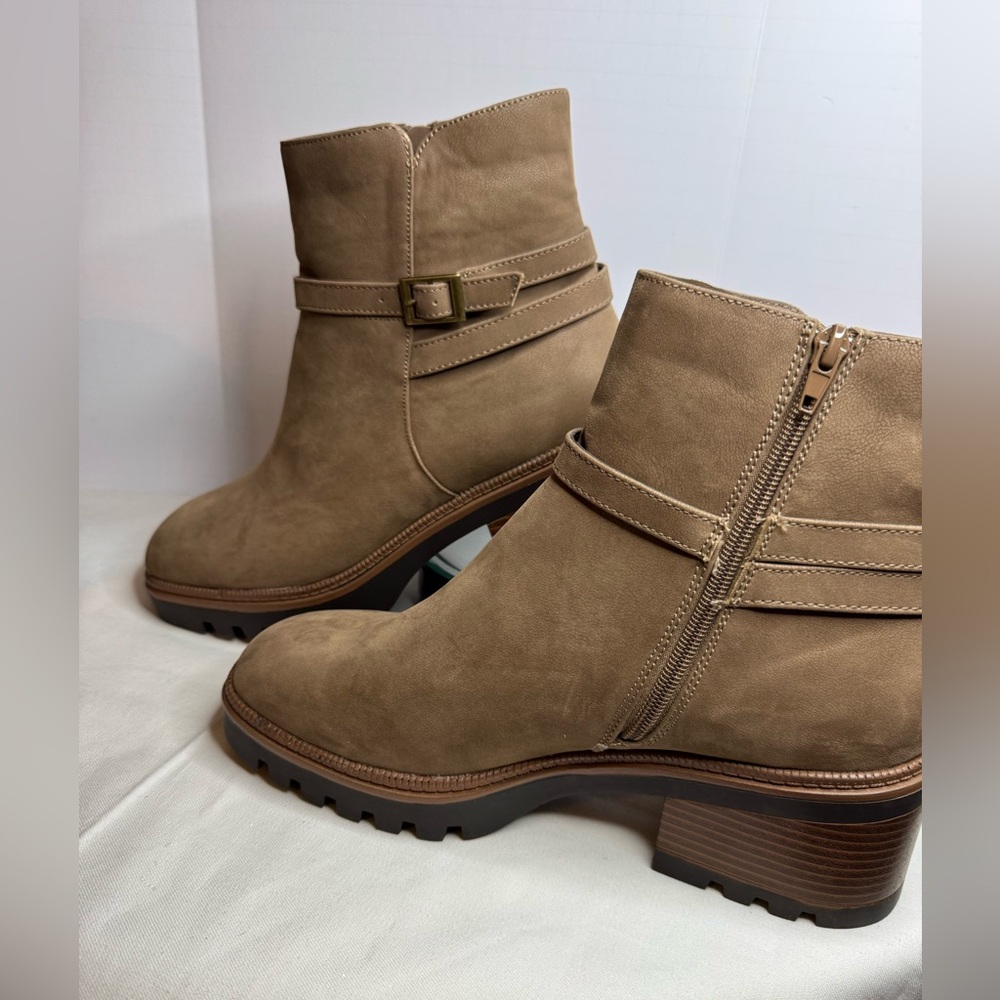 BAMBOO ankle boots zipper side, chunky heel buckle accent, taupe tan size 10